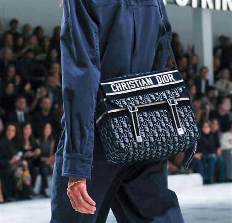 dior diorcamp messanger logo bag|Diorcamp Messenger Bag Blue Dior Oblique Embroidered Velvet.